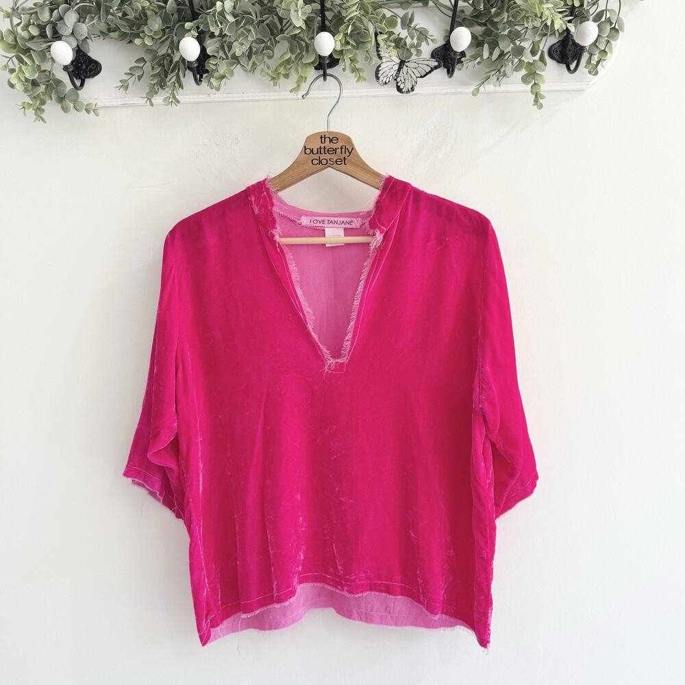 Love tanjane Hot Pink Velvet Silk Blend V Neck Crop Top Small #lh frayed hem